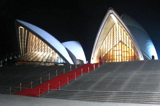 Red Carpet: Glorious Entrance Steps